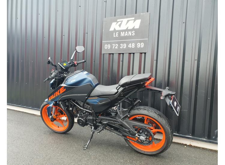 KTM 125 DUKE   QUICKSHIFTER +