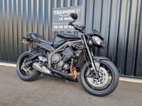 TRIUMPH STREET TRIPLE 765 R