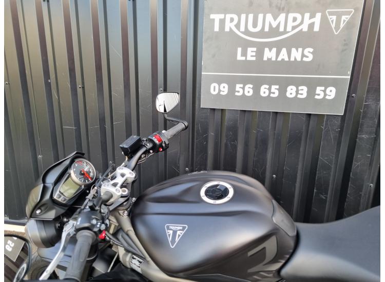 TRIUMPH STREET TRIPLE 765 R