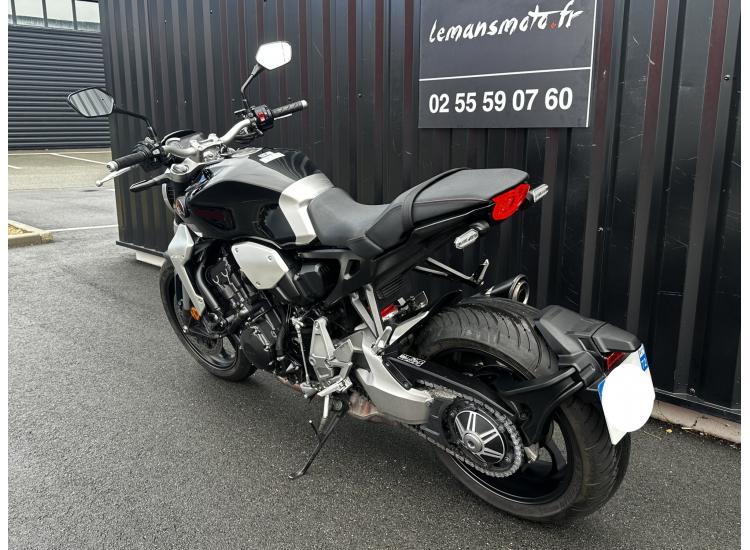 HONDA CB 1000 R