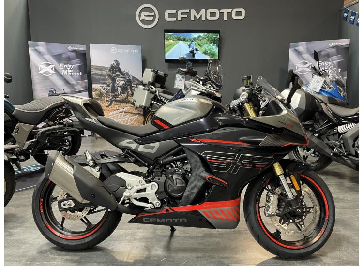 CF MOTO 450 SR 0KM NEUVE DISPONIBLE DE SUITE Pour 118€/Mois en LOA
