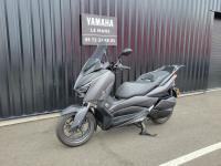 YAMAHA XMAX 300