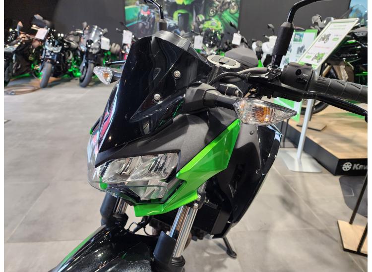 KAWASAKI Z400 Z 400
