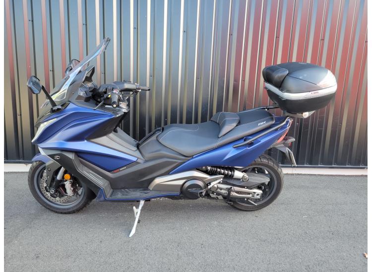 KYMCO AK 550