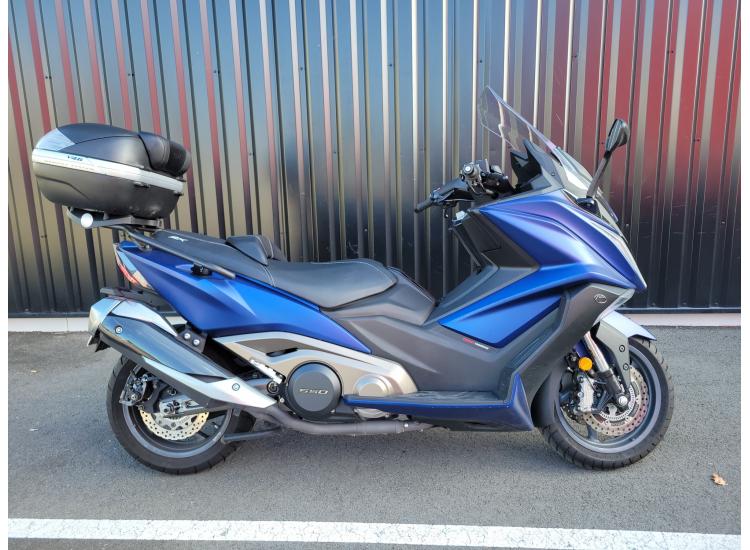 KYMCO AK 550