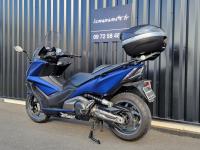 KYMCO AK 550