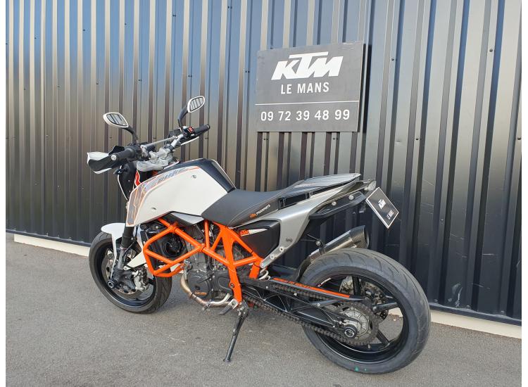 KTM 690 DUKE A2   14 500 KILOMETRES
