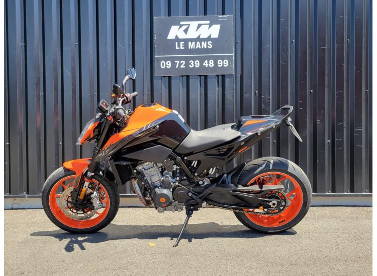 KTM 890 DUKE