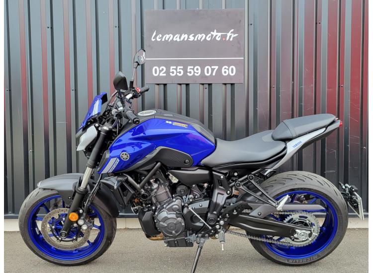 YAMAHA MT-07