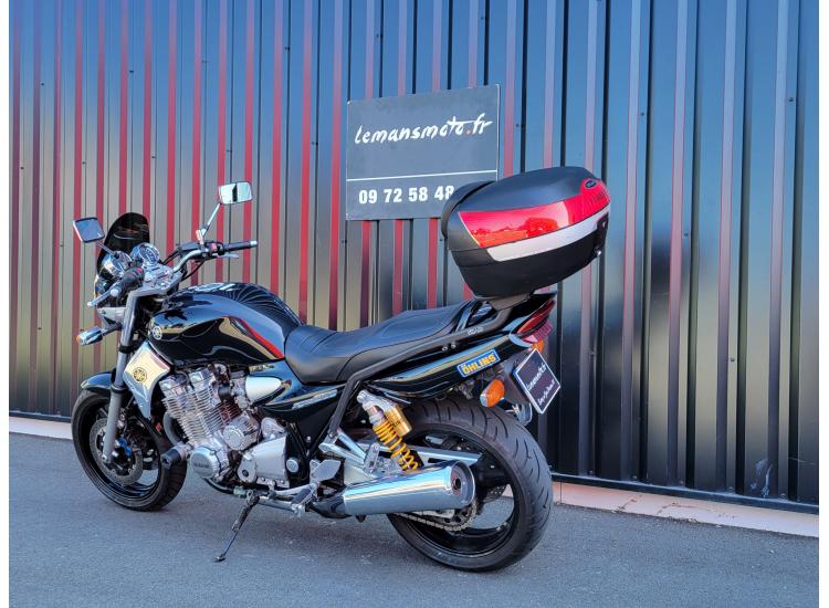 YAMAHA XJR 1300 SP