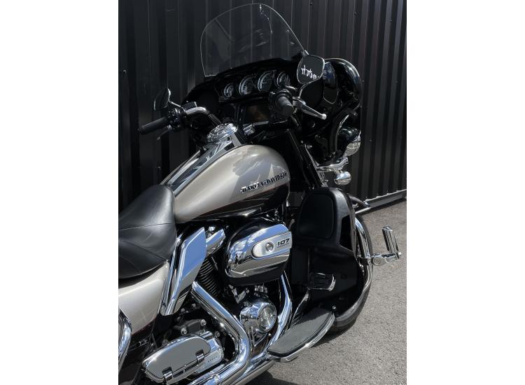 ELECTRA GLIDE ULTRA LIMITED 1745 FLHTK  2017