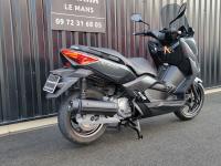 YAMAHA XMAX 125