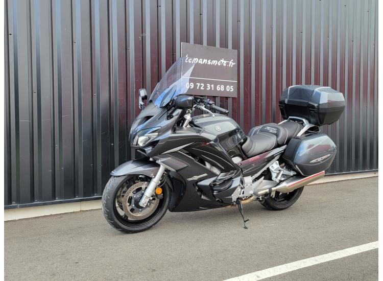 YAMAHA FJR 1300 1ère main