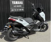 XMAX 300 TECH MAX +