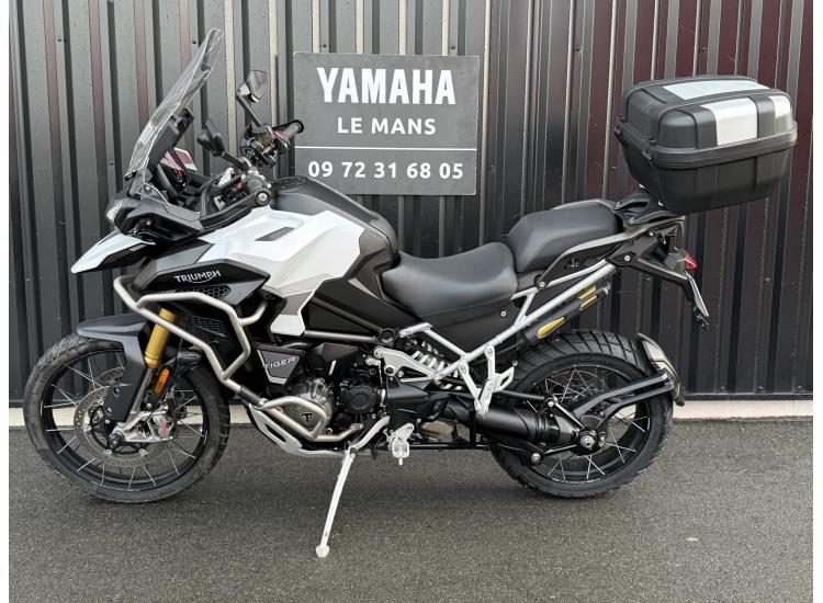 TRIUMPH TIGER 1200 RALLY EXPLORER