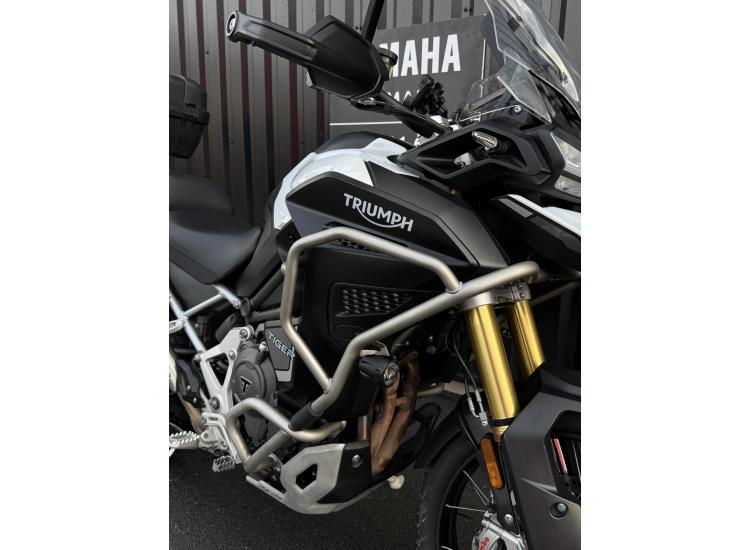 TRIUMPH TIGER 1200 RALLY EXPLORER