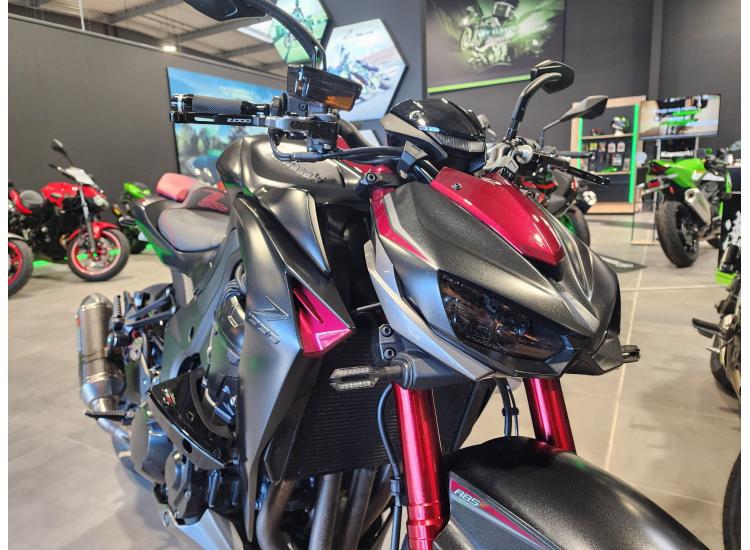 KAWASAKI Z1000 ABS SUGOMI 
