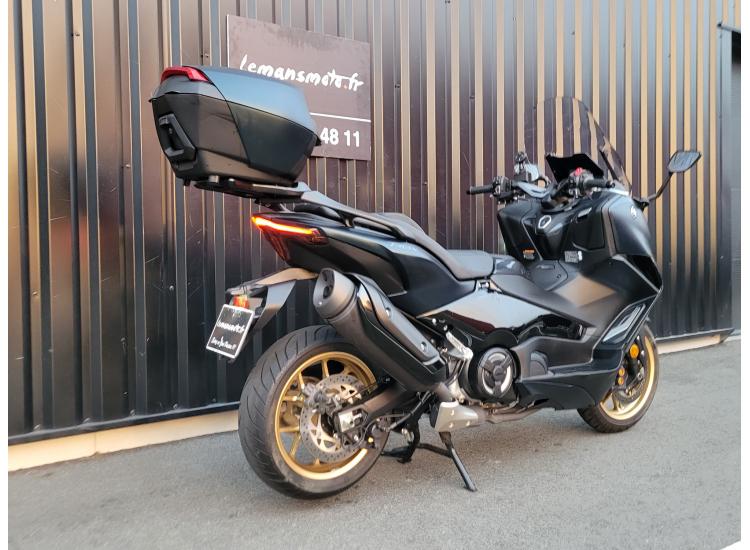 YAMAHA XP T-MAX 560 TECH MAX tmax