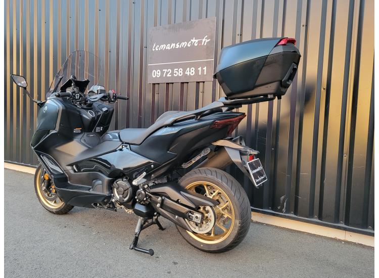 YAMAHA XP T-MAX 560 TECH MAX tmax