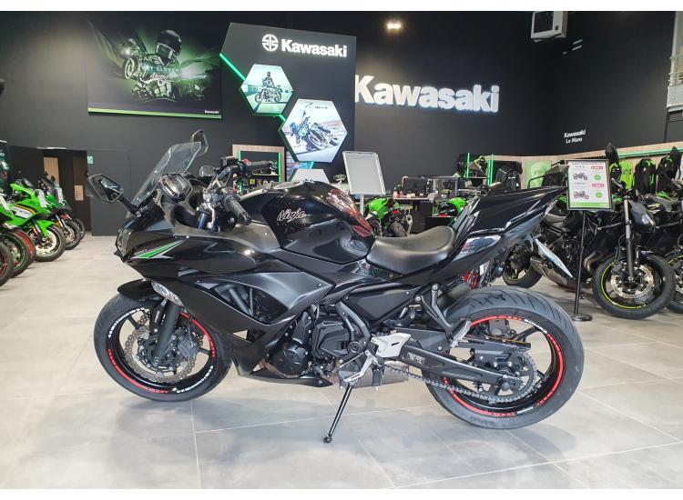 KAWASAKI NINJA 650 A2