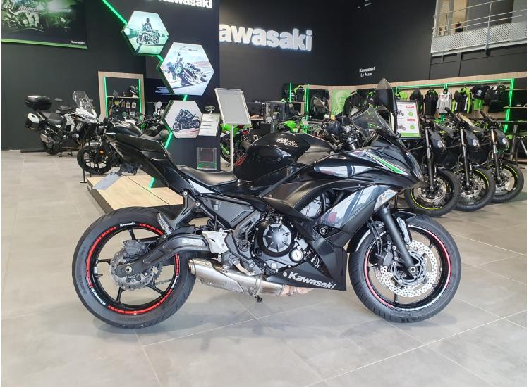 KAWASAKI NINJA 650 A2