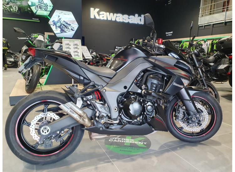 KAWASAKI Z1000 BLACK EDITION