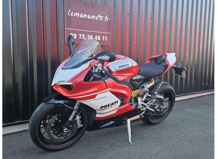 DUCATI panigale V2