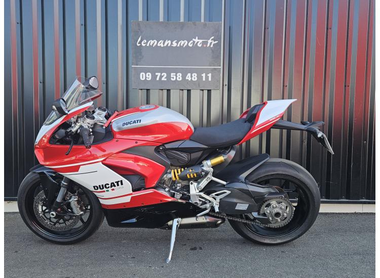 DUCATI panigale V2