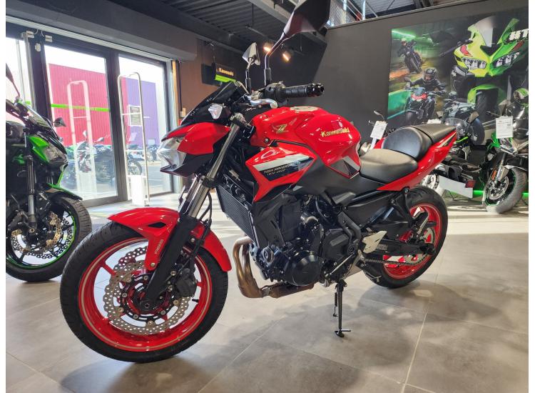 KAWASAKI Z 650  Z650 50 TH ANNIVERSAIRE (47.5CV)