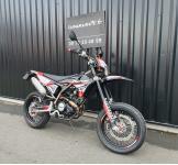 FANTIC XMF 125 SUPERMOTARD  1 ERE MAIN