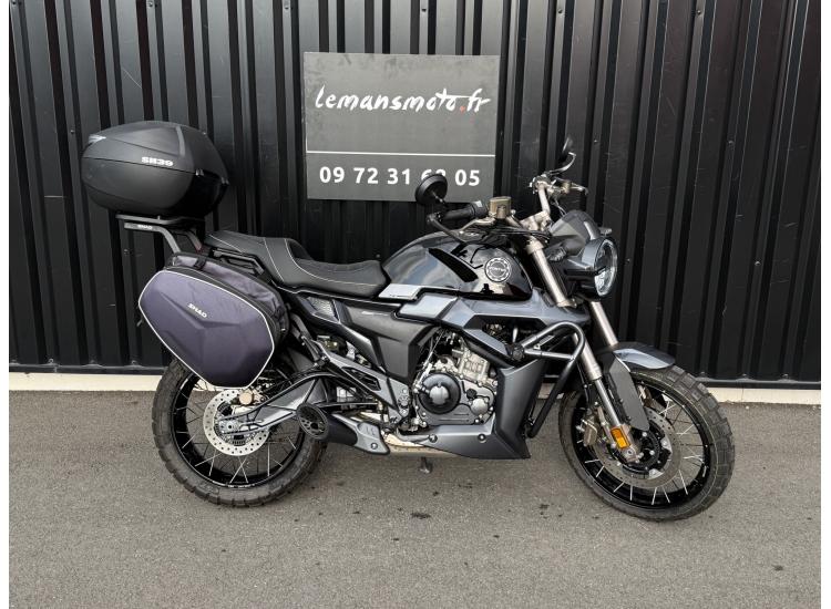 ZONTES 125 SCRAMBLER X 1ER MAIN